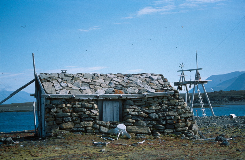 Ishavsskipper Johan  Hagerup og hans første overvintringstur til Spitsbergen
