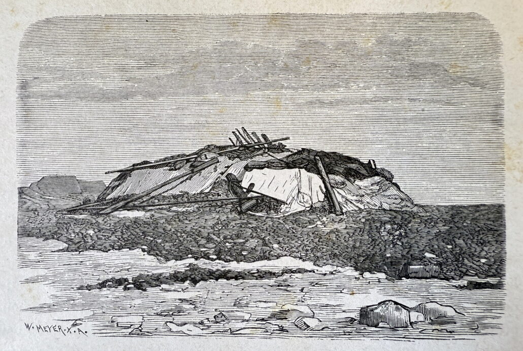 Tegning av primitiv hytte laget av velvede båter og skinn